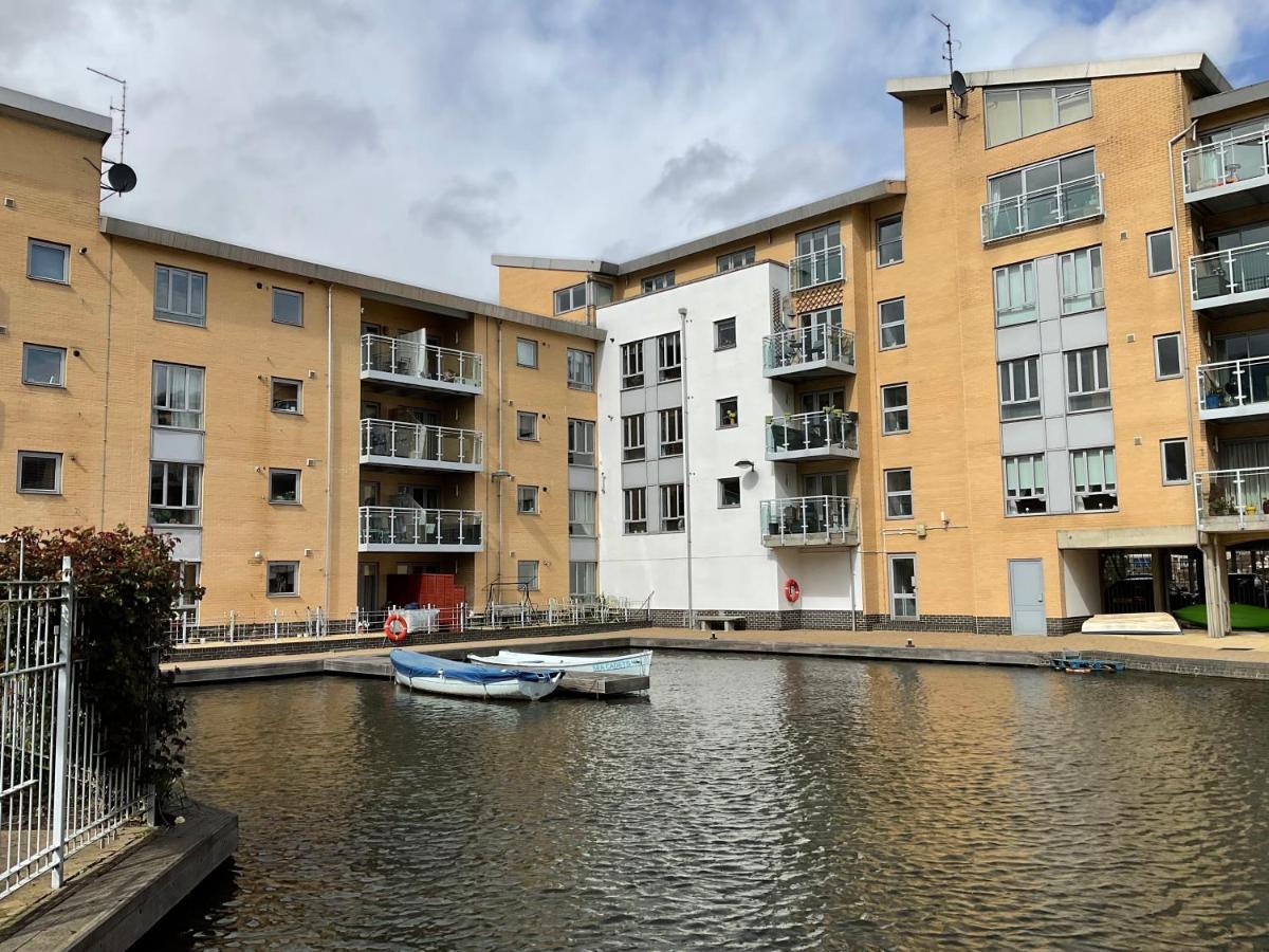 Beautiful Riverview Apartment Chelmsford Eksteriør billede