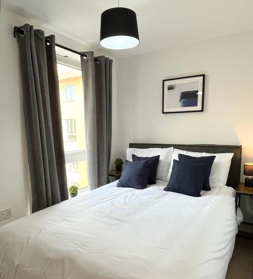 Beautiful Riverview Apartment Chelmsford Eksteriør billede